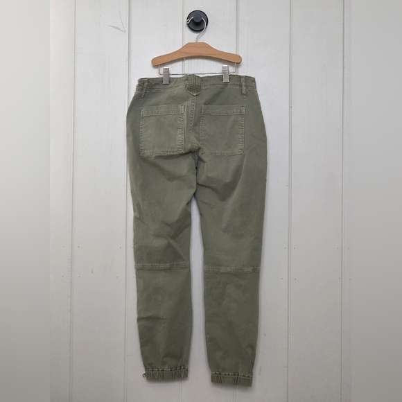 Frame Denim Banded Bottom Trapunto Moto Pants in Washed Aloe - Picture 5 of 6